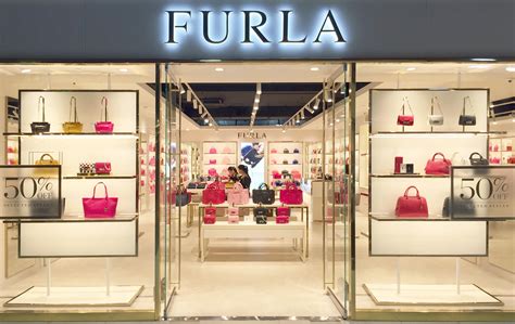 furla outlet store.